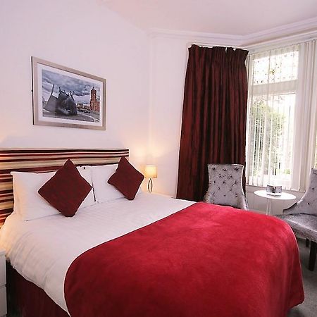 Church Guesthouse Cardiff Kültér fotó