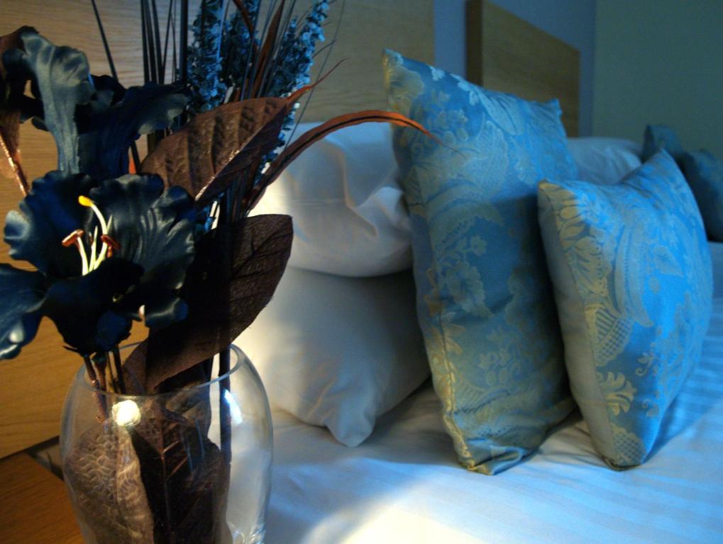 Church Guesthouse Cardiff Kültér fotó
