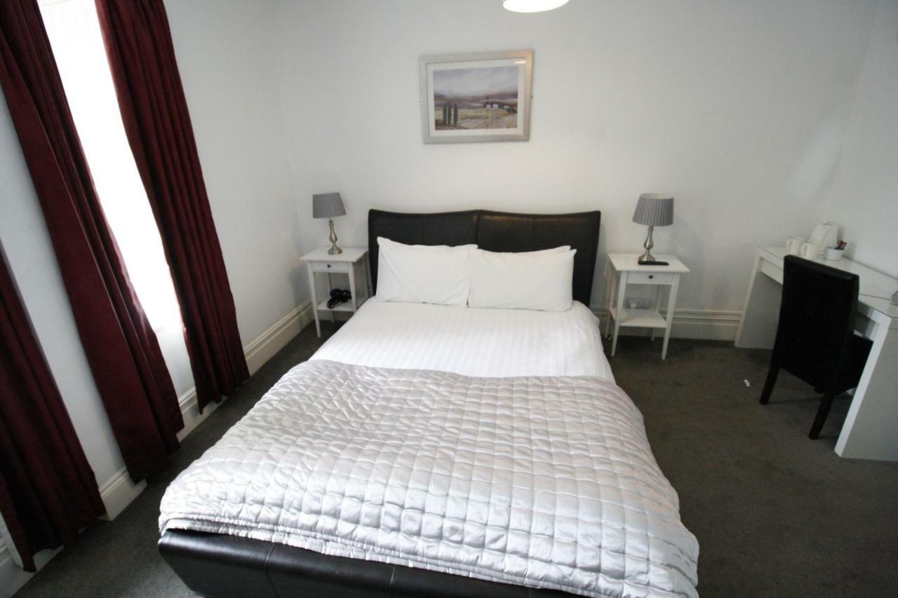 Church Guesthouse Cardiff Kültér fotó