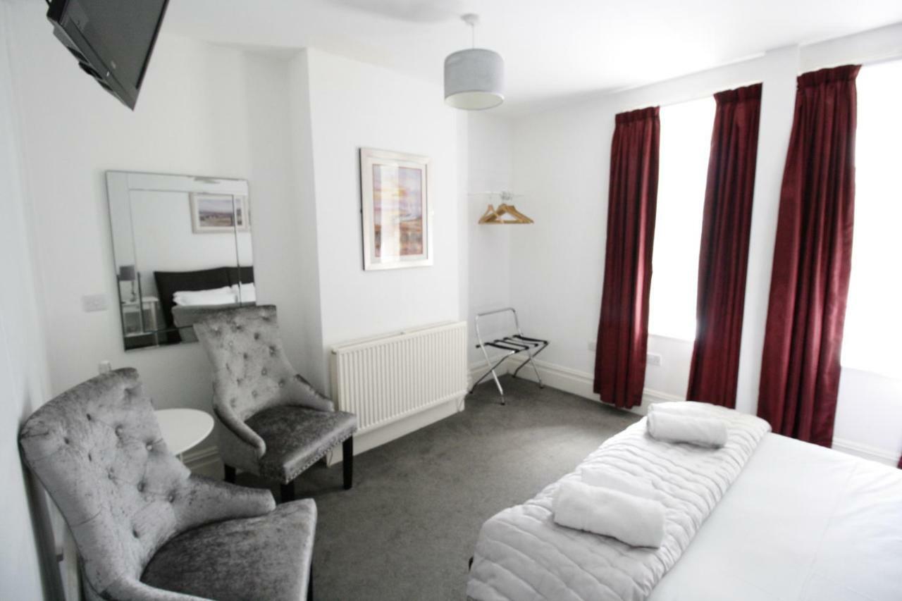 Church Guesthouse Cardiff Kültér fotó