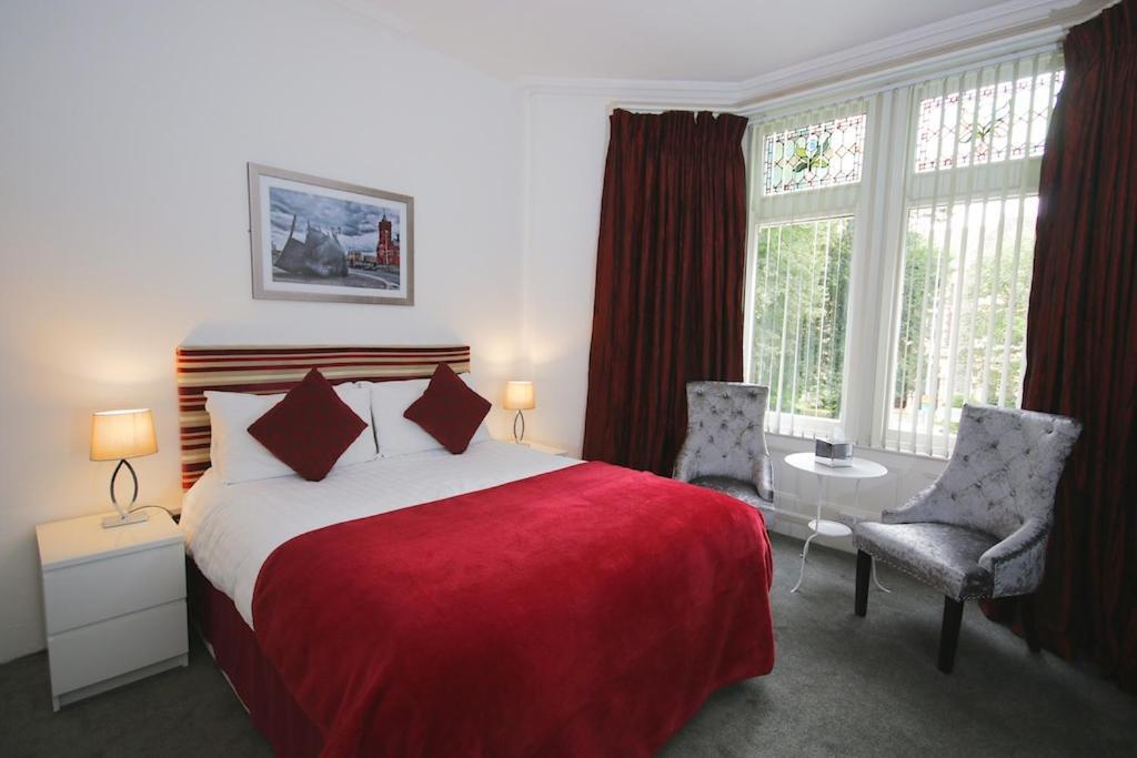 Church Guesthouse Cardiff Kültér fotó